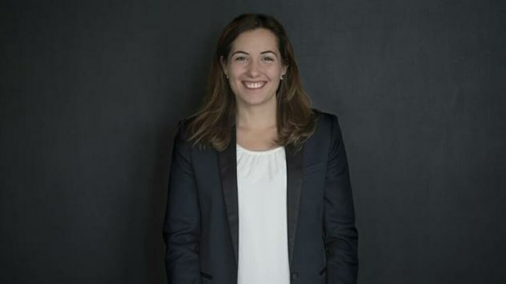 Maria Azzarone hilft Ihnen, Ihre Produkte mit Emotionen zu verkaufen und geeignete Handelspartner und –formen zu finden_HB
