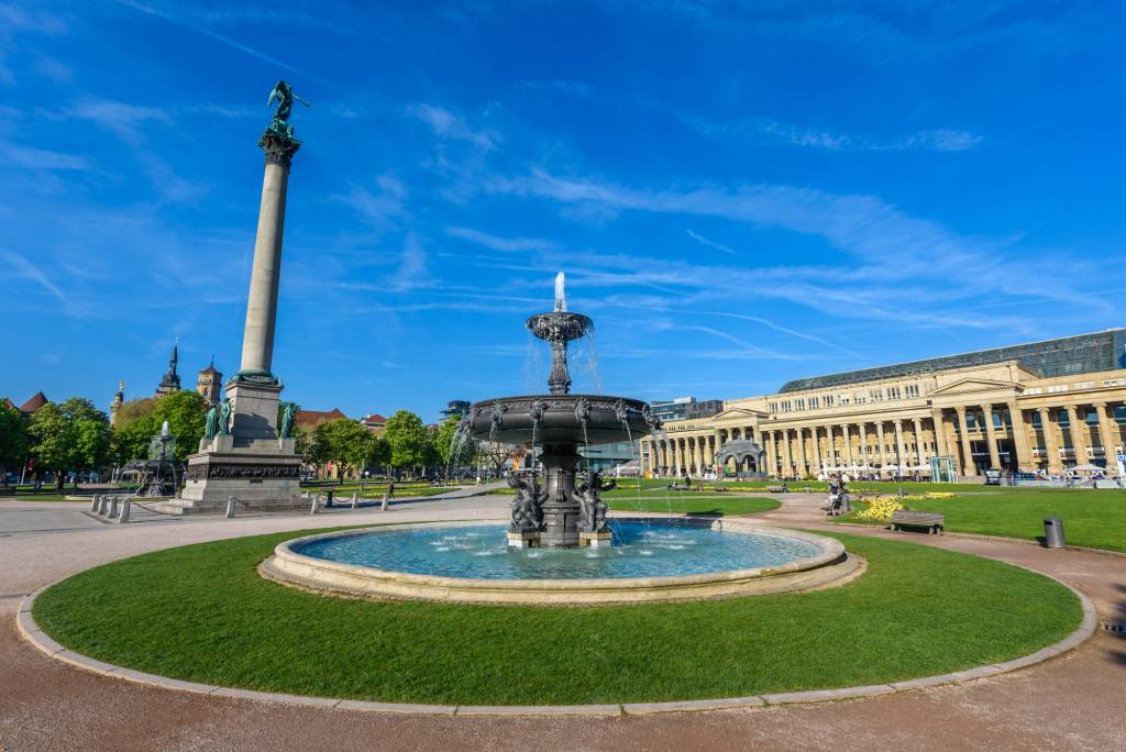 avgs-stuttgart-brunnen-schlossplatz AVGS Stuttgart: Brunnen am Schlossplatz