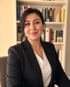 Zeynep Lange